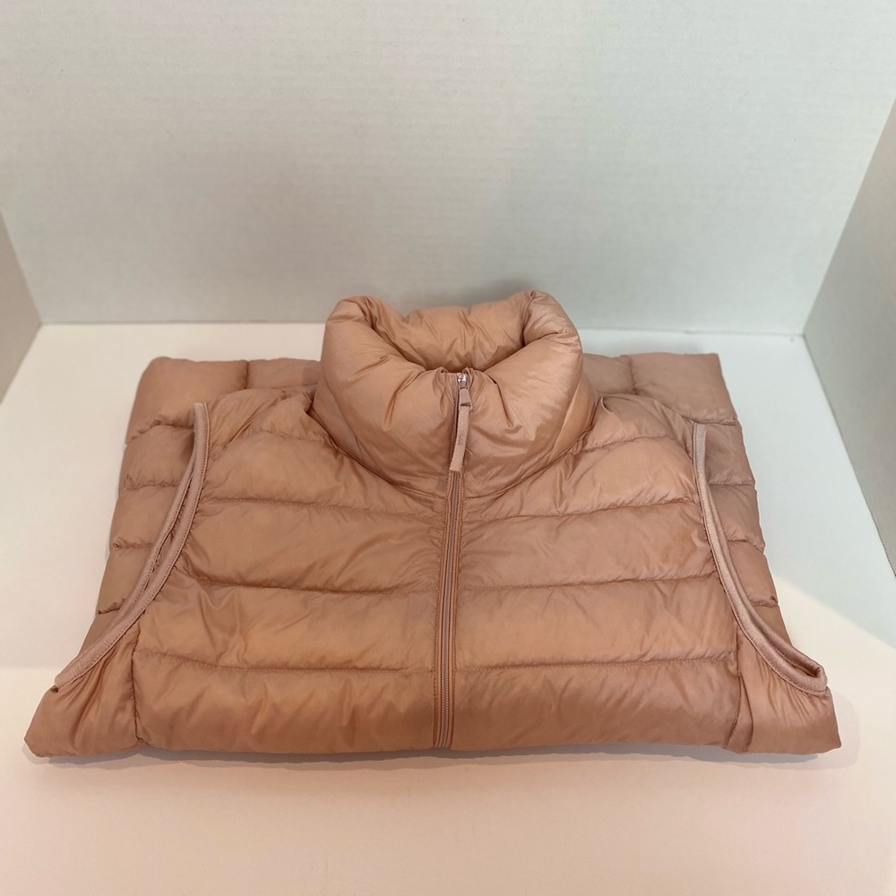 Uniqlo Ultra Light Down Pink Puffer Vest XS